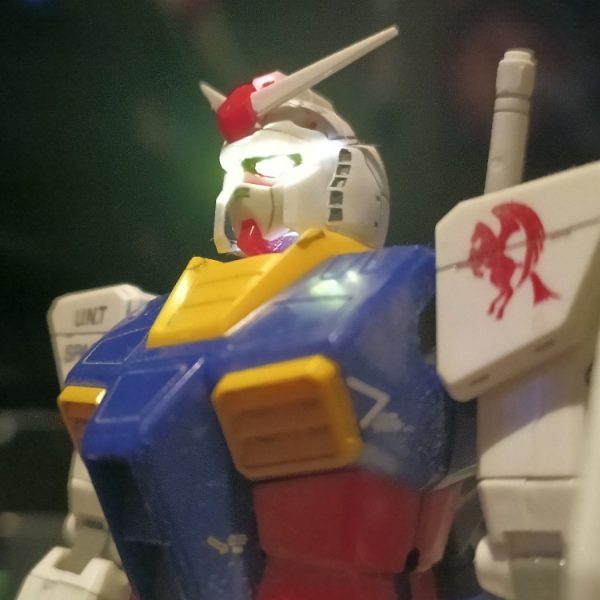 過去作 MG RX-78-2ガンダム LED組込み