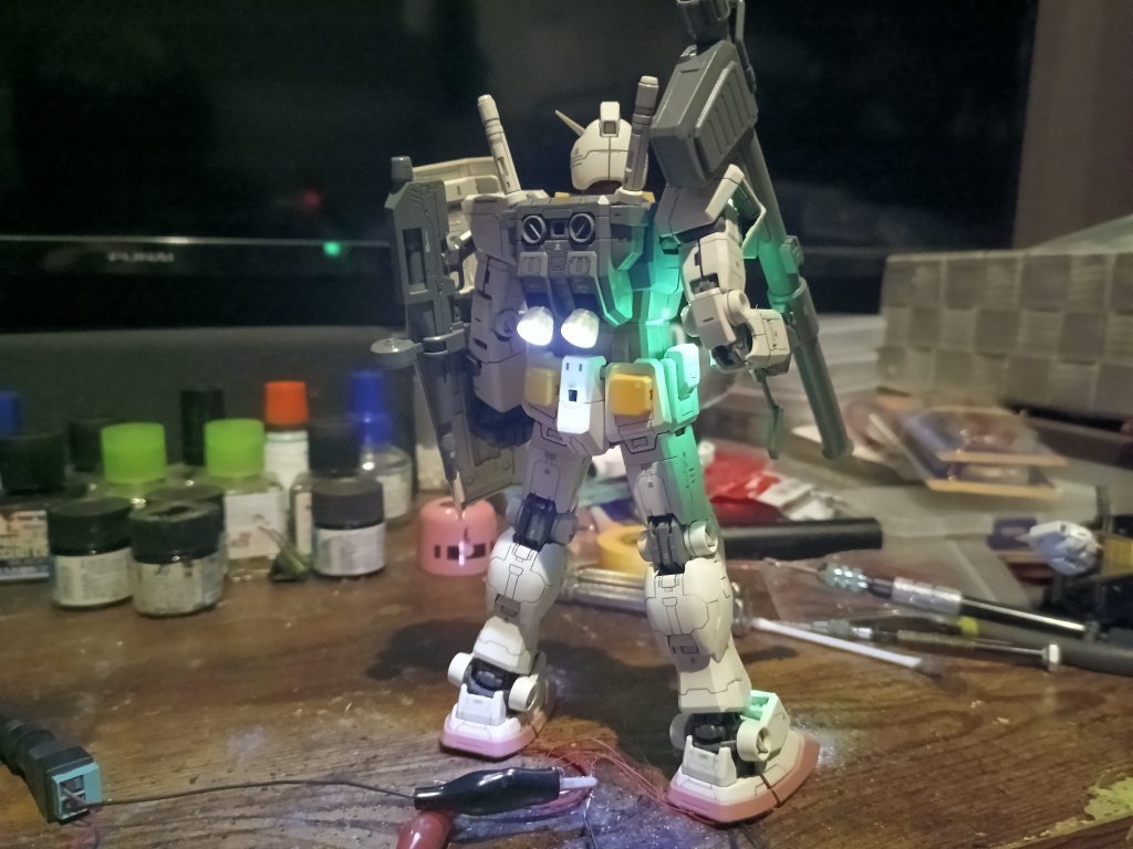 過去作 MG RX-78-2ガンダム OYWver. LED組込み–4枚目/制作者：福田 義康