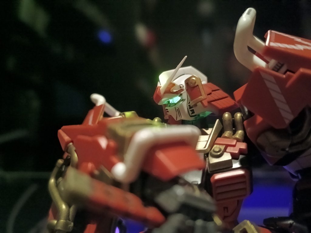 MG 真武者頑駄無 LED組込み–4枚目/制作者：福田 義康