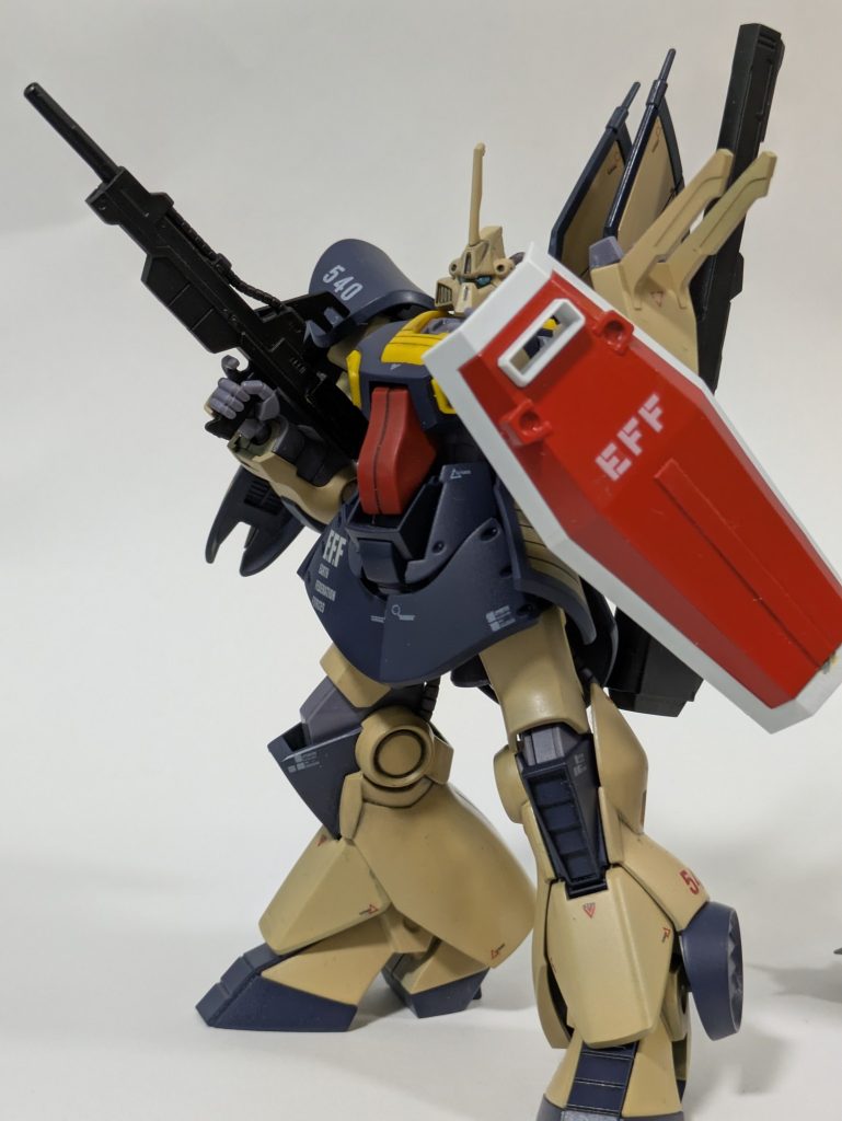 トリントン基地配備カラーみたいな配色にしてみましたがもうちょい薄い色でしたね。