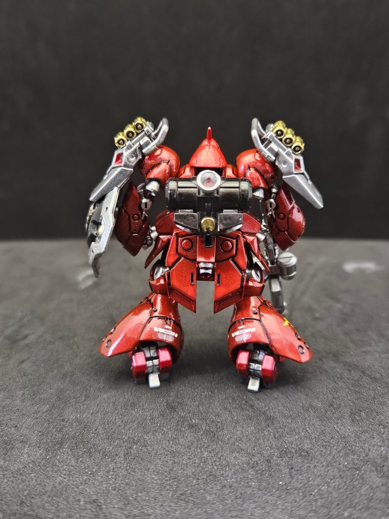 後ろ姿少しだけデカール入れました。