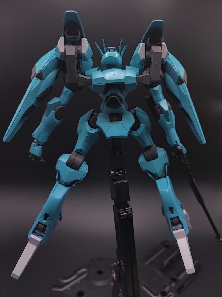 背面