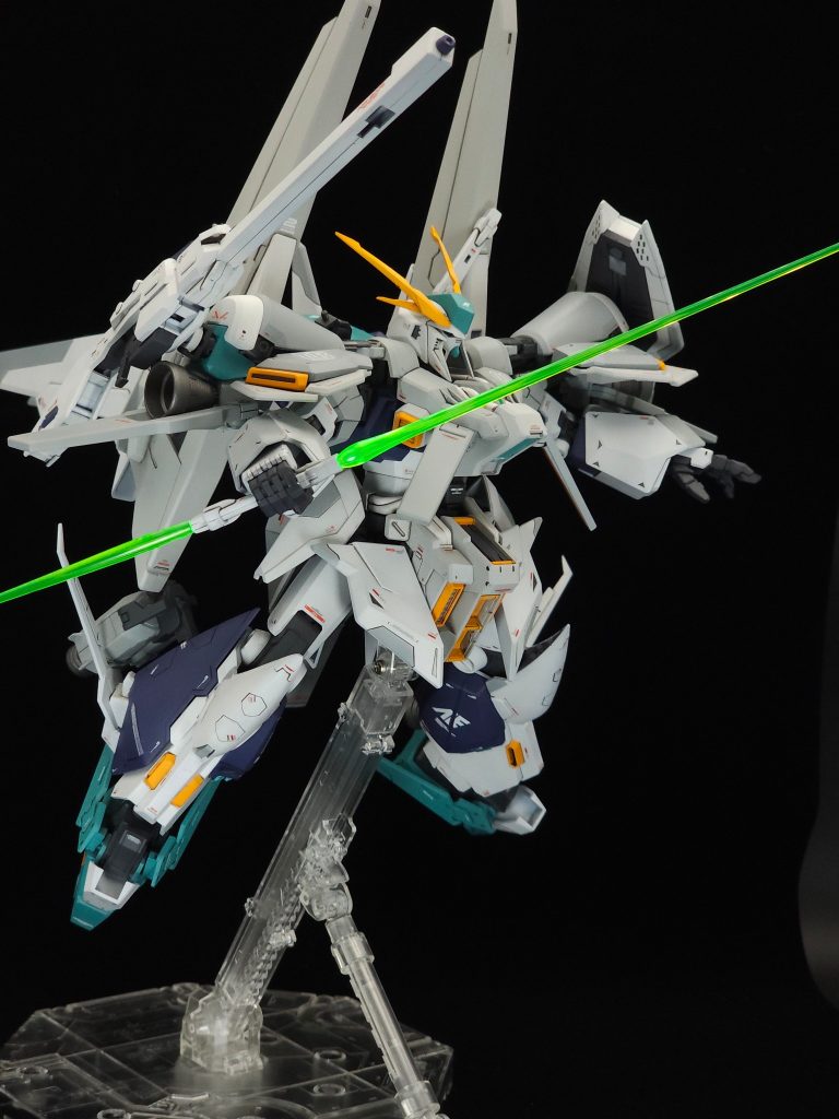 イカロスユニット装備型クスィーガンダム–8枚目/制作者：ル・クルーゼ