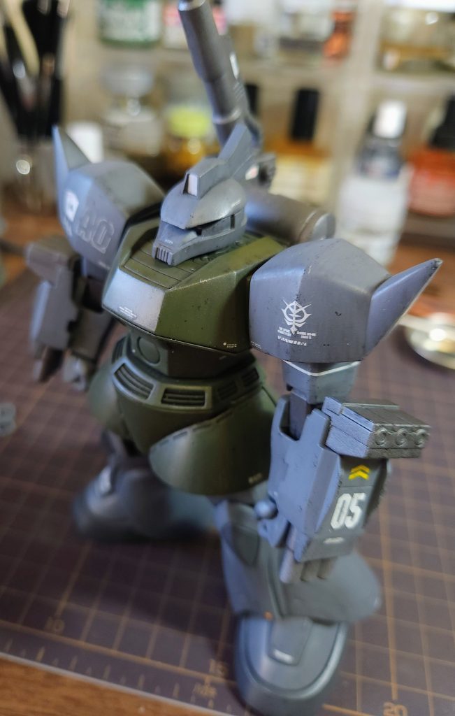 作品名：ウェザリングとダメージ<p>先日のゲルググキャノンに、チッピングとツヤ消しトップコートとウェザリングをしました。ア・バオア・クーの決戦を戦っている名もなきエースパイロットと考えて制作しているので、激戦を生き抜いている感じでダメージ多めにしてみていま [&hellip;]</p>
