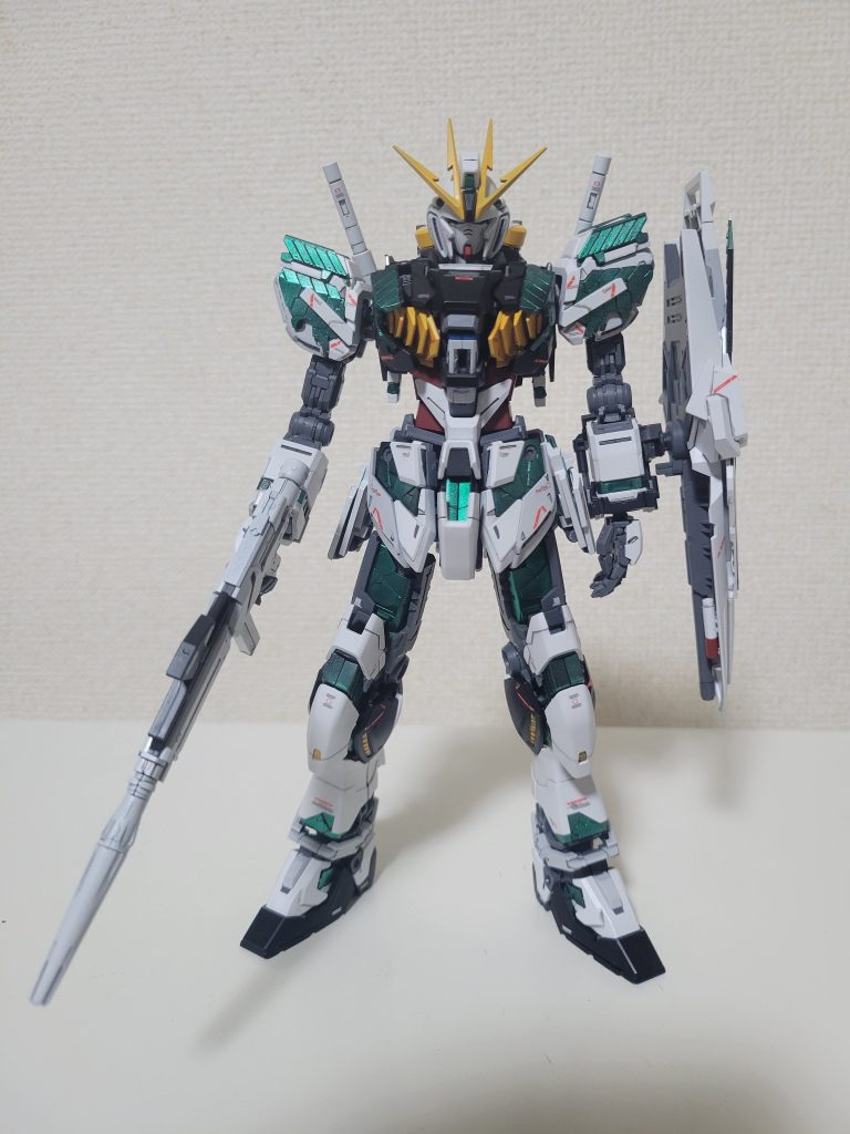 ナラティブガンダム ファンネル装備–2枚目/制作者：PANDAMAN01