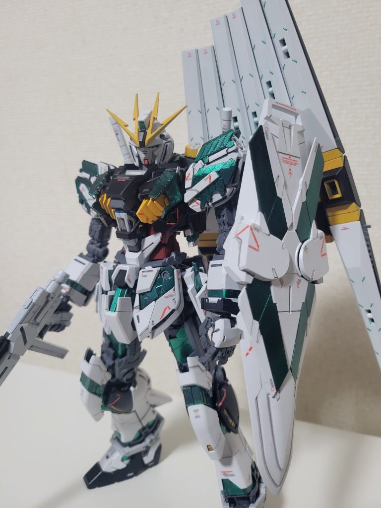 ナラティブガンダム ファンネル装備