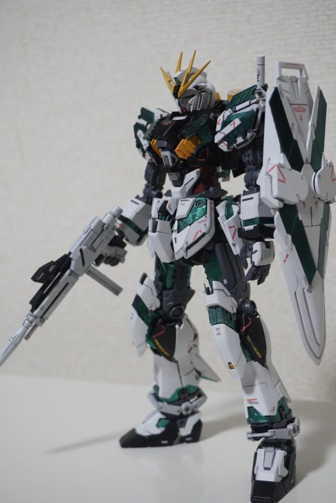 ナラティブガンダム ファンネル装備–3枚目/制作者：PANDAMAN01
