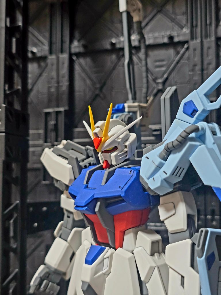 かっこいいwトップコート吹くだけでおもちゃ感が消えるの凄いなー