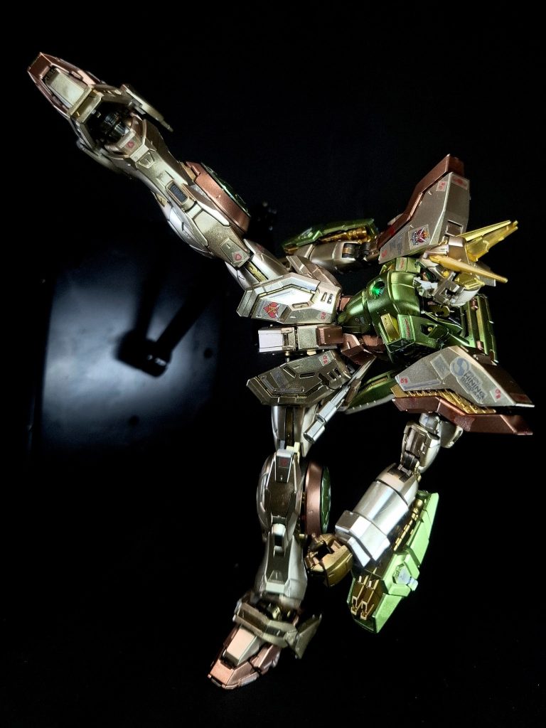 RG シャイニングガンダム(スーパーモード)–9枚目/制作者：鈴木　克海