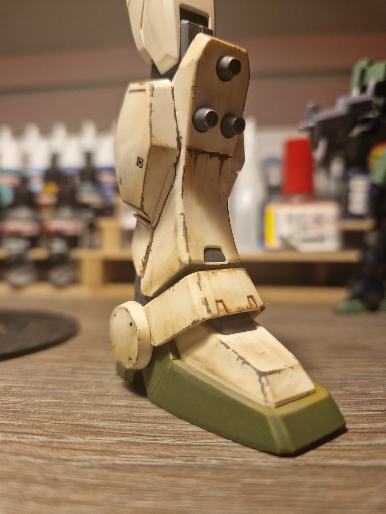 Using paint for chipping and blush to soften the sharp contrast created a nice. Blended weathering effect that was still subtle.&nbsp;