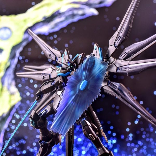 タイトル未入力ストライクフリーダムガンダム【リサーキュレーションカラー/ネオンブルー】