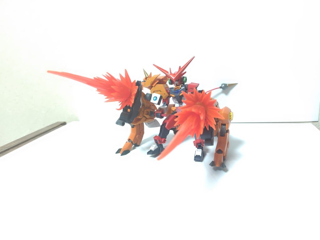 シャウトコアガンダムとの合体形態「ラゴゥキャノン」
