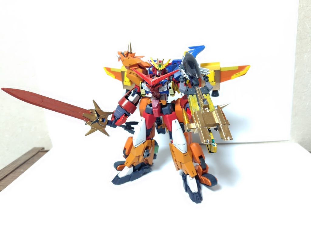 合体して「シャウトガンダム×5」になります