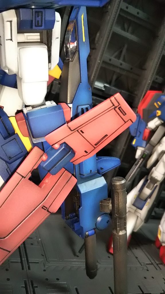 ダブルビームライフルのことさ~💦先端のパイロットの懲罰席感💦