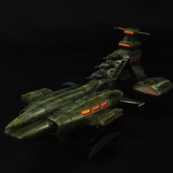 ジオン軍巡洋艦　量産型ムサイ