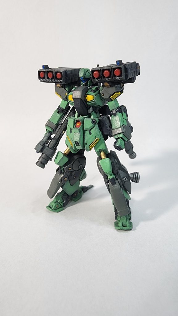 アーティファクト　スタークジェガン