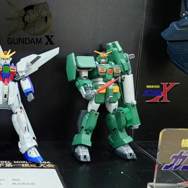 AW•1/144•ガンダムレオパルド