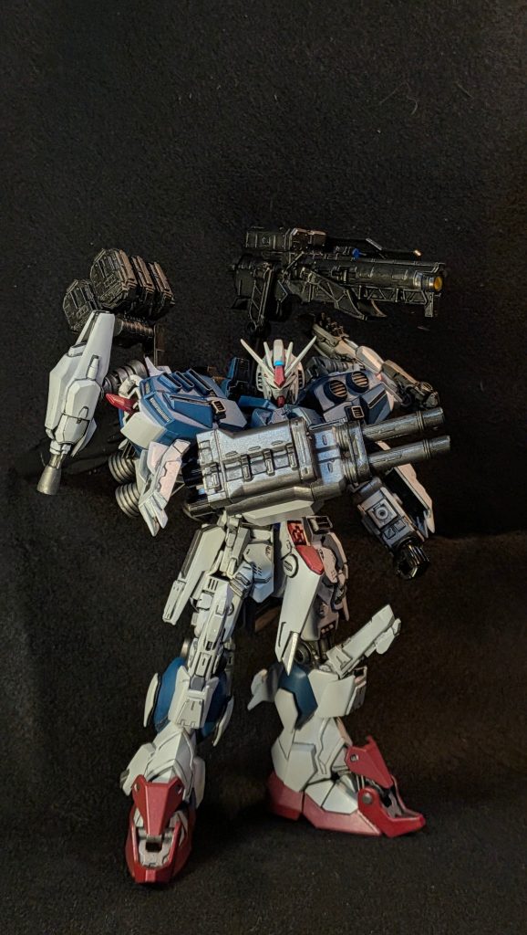 なんか闇堕ちしてそうなぐらい人相悪いですね(gundam-kao2)