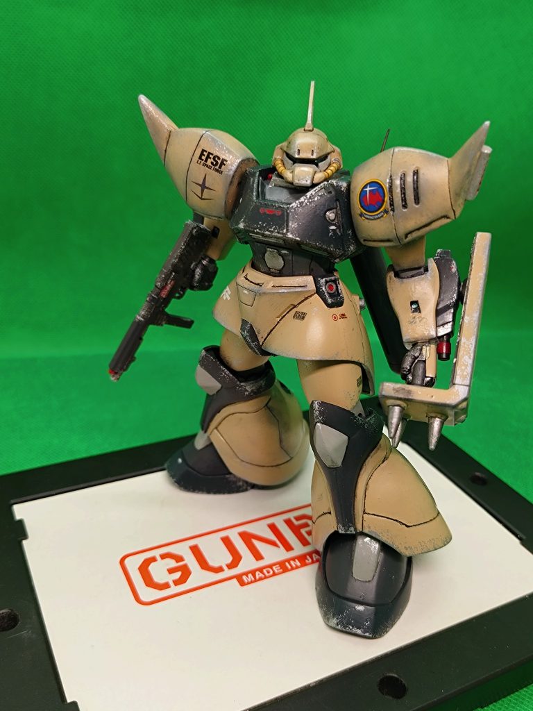 部品を無くして二箇所をオリジナル設定でアレンジしてますモノアイはレジンで自作