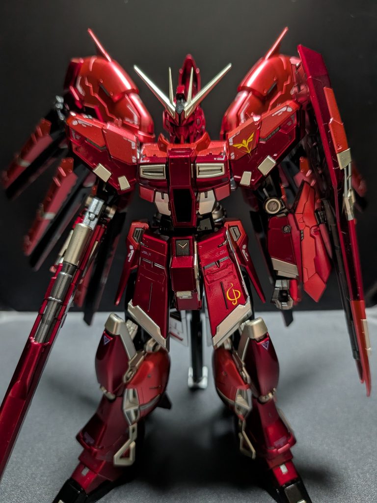 RG 1/144 Hi-νガンダム(シャア専用)–2枚目/制作者：soukou