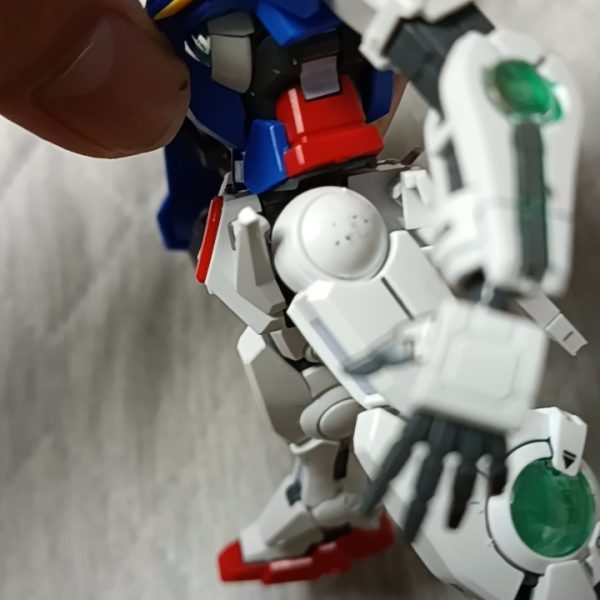 エクシアのデカール貼るの完了しました！！GUNSTAにあげるの忘れましたスイマセン太ももが剥がれてた泣（2枚目）