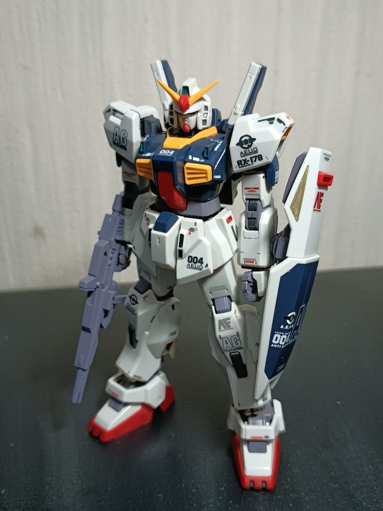 前回のMKⅡティターンズ同様、Theエゥーゴ所属ですよ〜をデカールで再現しました！&nbsp;