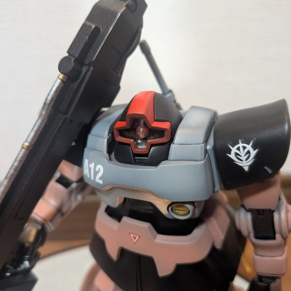 シャア専用リックドム
