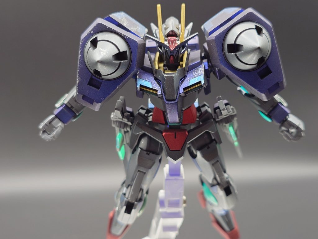 ダブルオーガンダム–2枚目/制作者：たーぼたーぼ