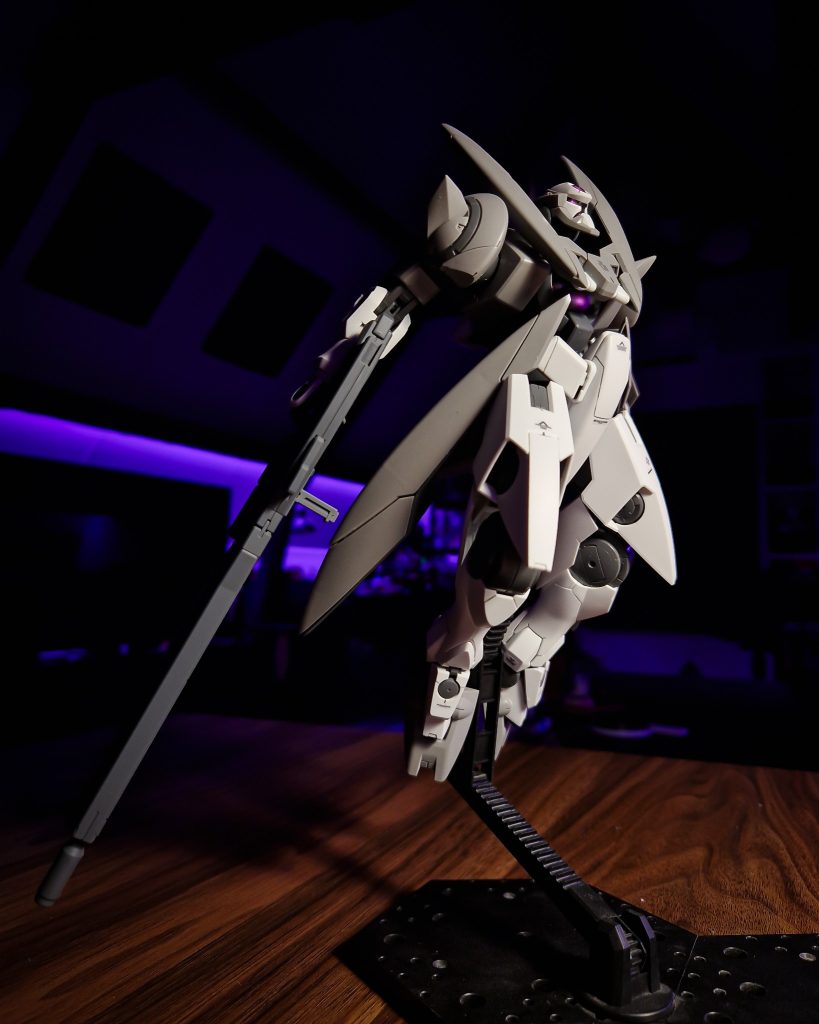 GNX–4枚目/制作者：Tanks-on-Legs