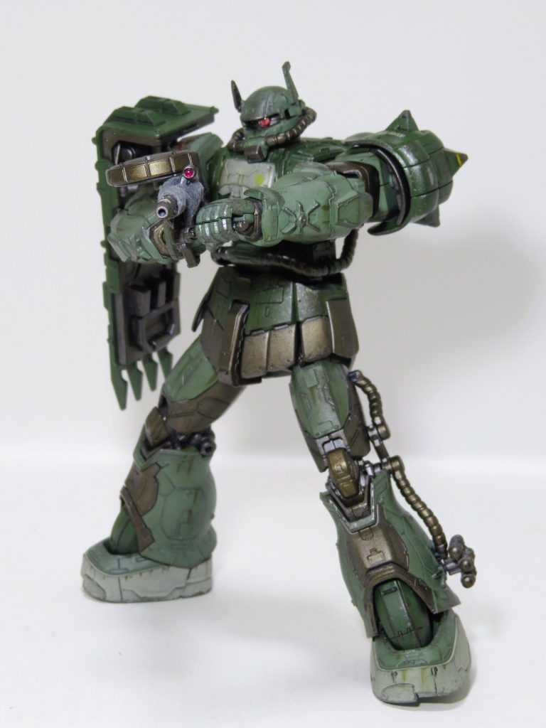 HG ザクⅡF型（ソラリ機）筆塗り全塗装＋ウェザリング–8枚目/制作者：らり～