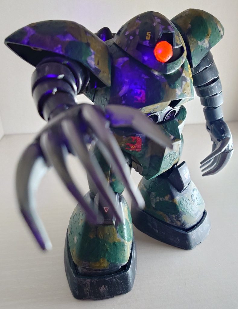 ゴッグ　（スポンジ迷彩塗装）