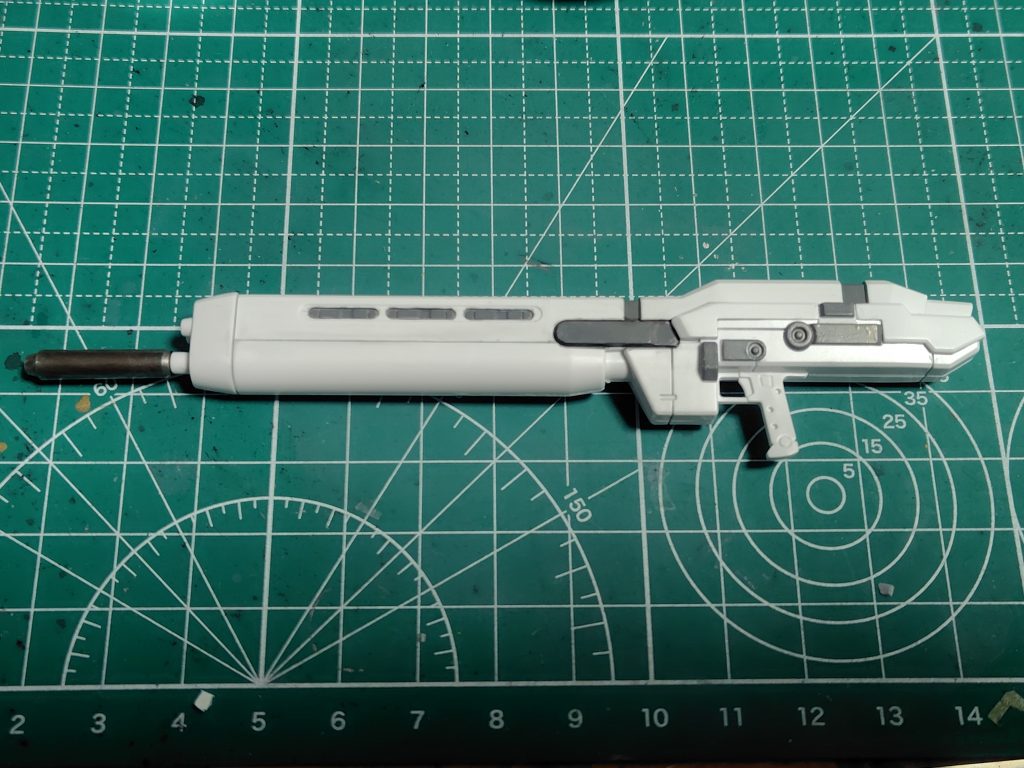 真っ白から塗分け。ディスペイのマーカー様様です。