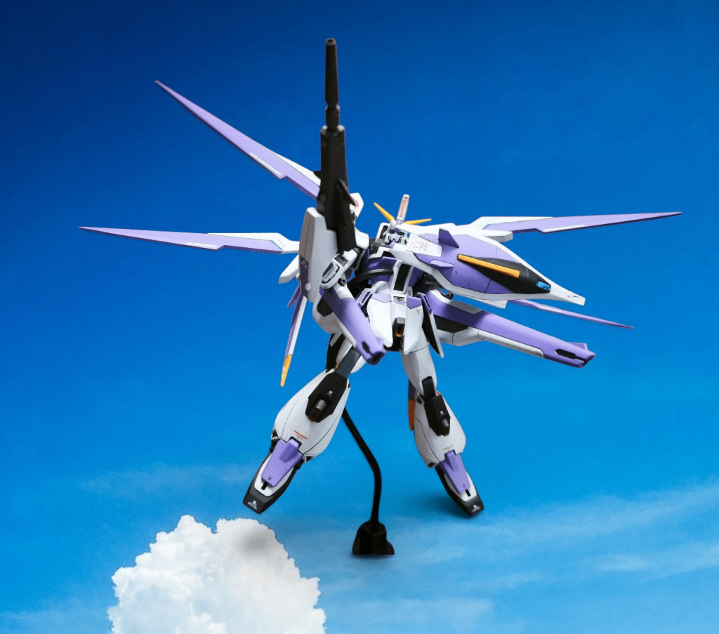 ウィングが邪魔してボーズが取れません(gundam-kao9)高機動とは!?(zaku-kao4)