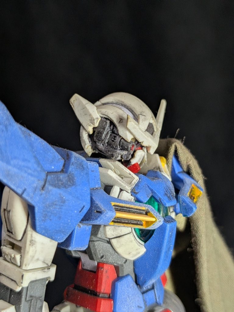 フェイス内部はエポパテでスクラッチしました