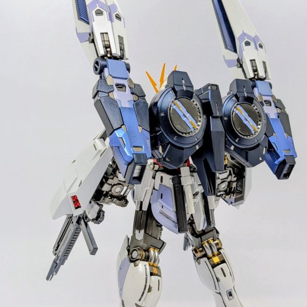 あとはデカールとフィニッシュシートで影埋めとトップコートサイコフレームも塗装したい（3枚目）