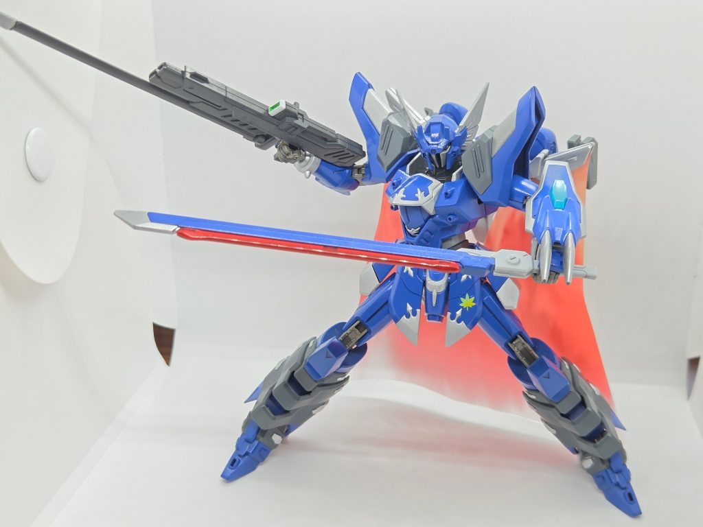レーザー重斬刀ライフルも新たにカルラのソードを使ったものを作りました、ルドラ版より気持ちコンパクトです
