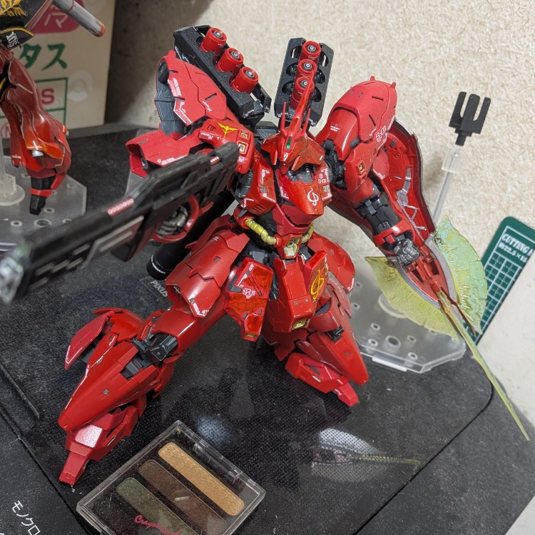 RGサザビーの欠けた武器用意しました!!