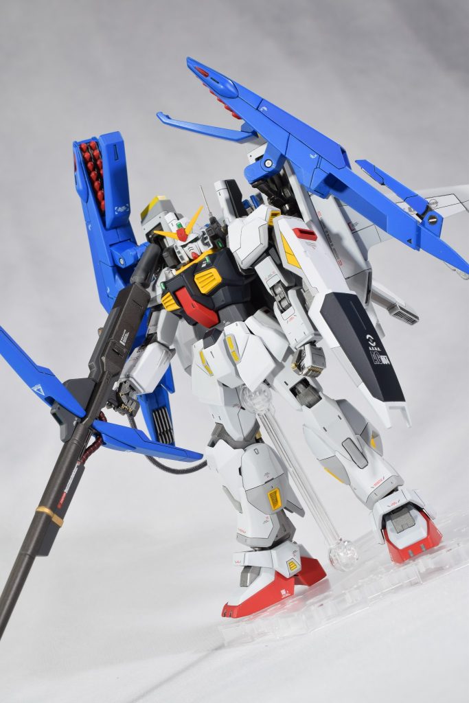 HG　スーパーガンダム