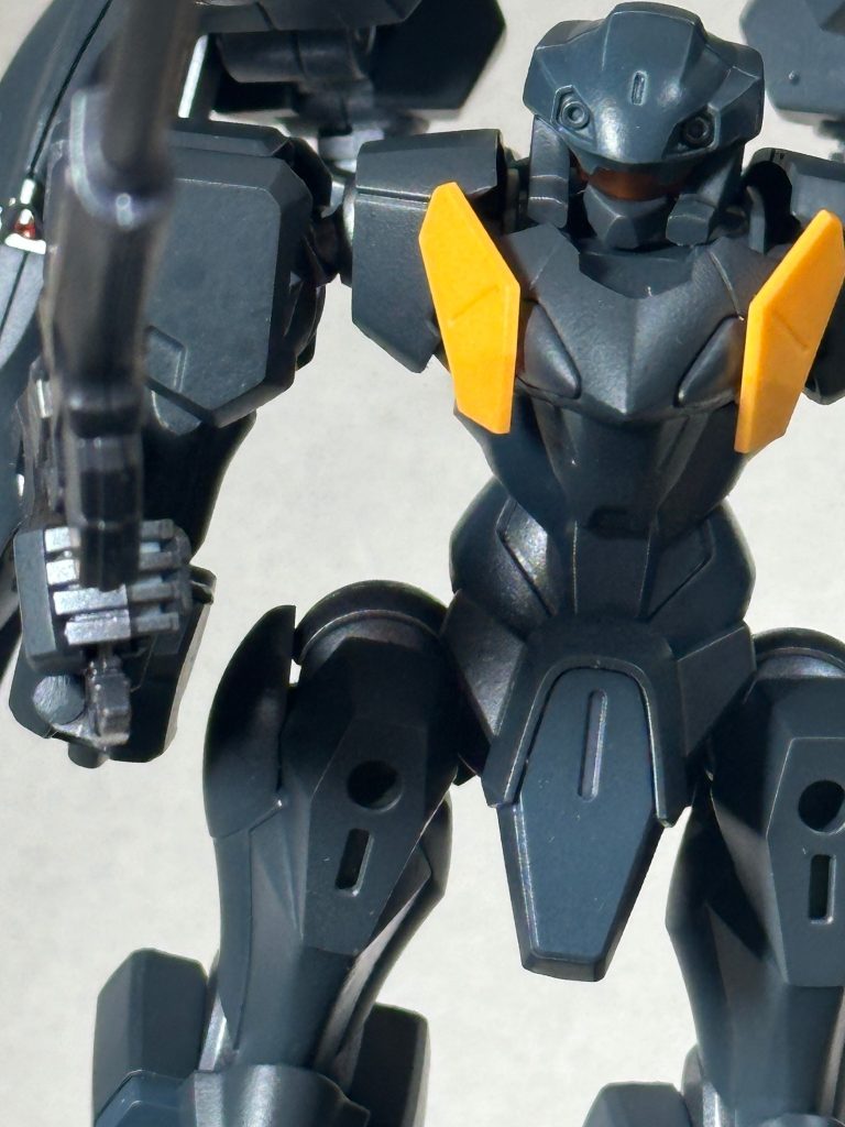 ビームアルケビュースとガンビットを装備しています。