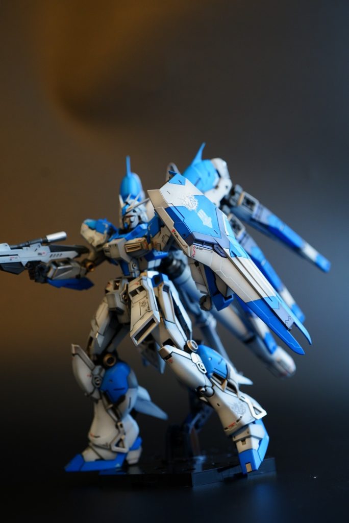 RX-93-ν2 Hi-ν GUNDAM–4枚目/制作者：のぶ