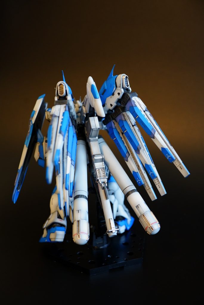 RX-93-ν2 Hi-ν GUNDAM–5枚目/制作者：のぶ