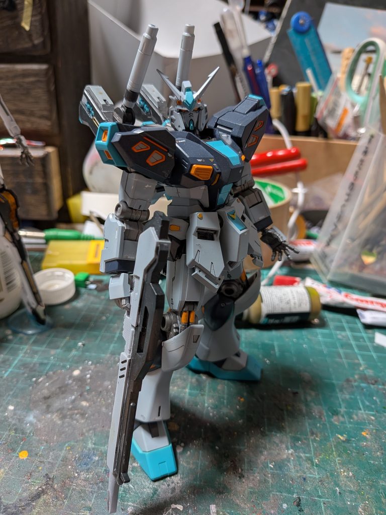 量産型νガンダム(インコム装備)