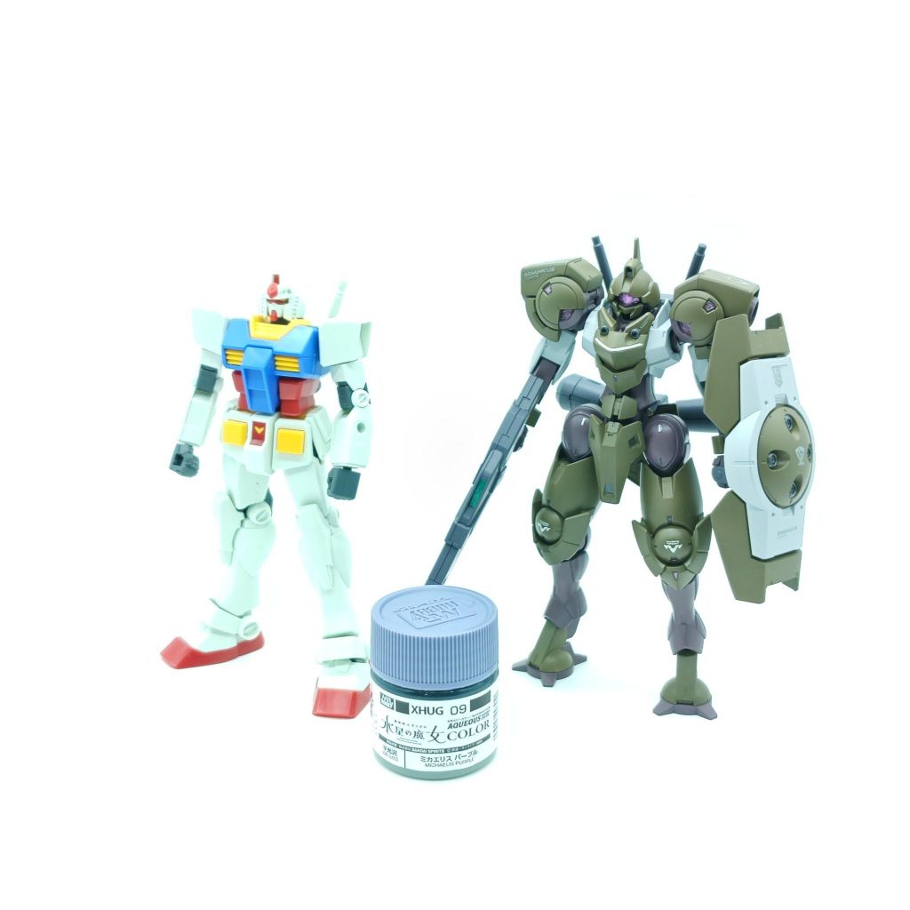 サイズ比較、EG ガンダムと水星の魔女カラーの小瓶