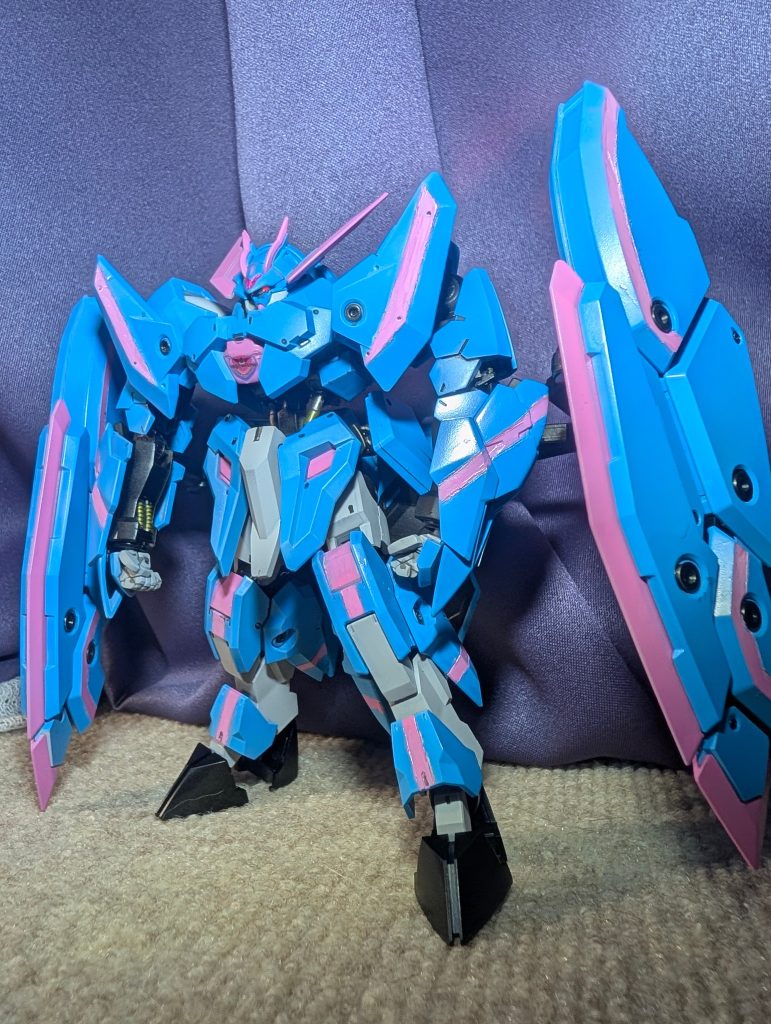 ガンダムザガン、今年はこれだと決めてました😁ホントは２月頃からやり始めてたんですが、ただの色変えだけなんですが完成が今となりました😅