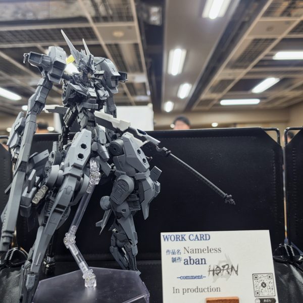 ガンプラじゃないので出すべきか迷いですが制作報告を｡ネクスポ2026にて初出しとしたティタノマキア：エーデルシュタインの改造機です。コックピットをバックパック内から胸部内に移行した所から､スタイルなども何の縛りもなく自分の好みを前面に出して自由にやりたいと思い約3ヶ月前から制作開始｡ようやく形になりました｡バンダイ､コトブキヤ､グッスマと3社混合､好きな素材だけを使っています。&nbsp;（2枚目）