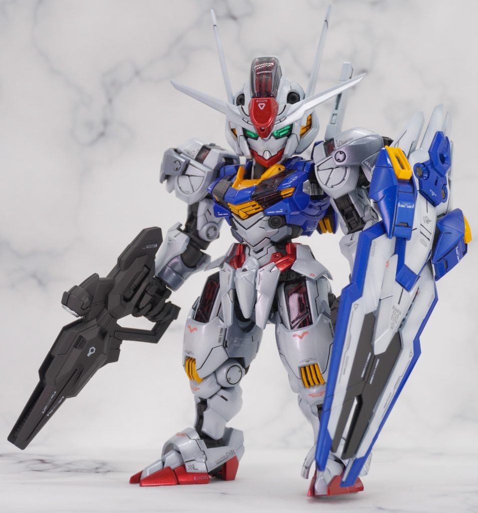作りたいキットが手に入らなかったので、しばらくガンプラから離れていましたが、運よくMGSDの本キットが再販されていたので今回製作しました。