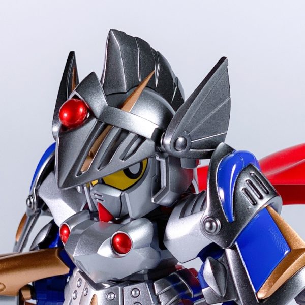 バーサル騎士ガンダム