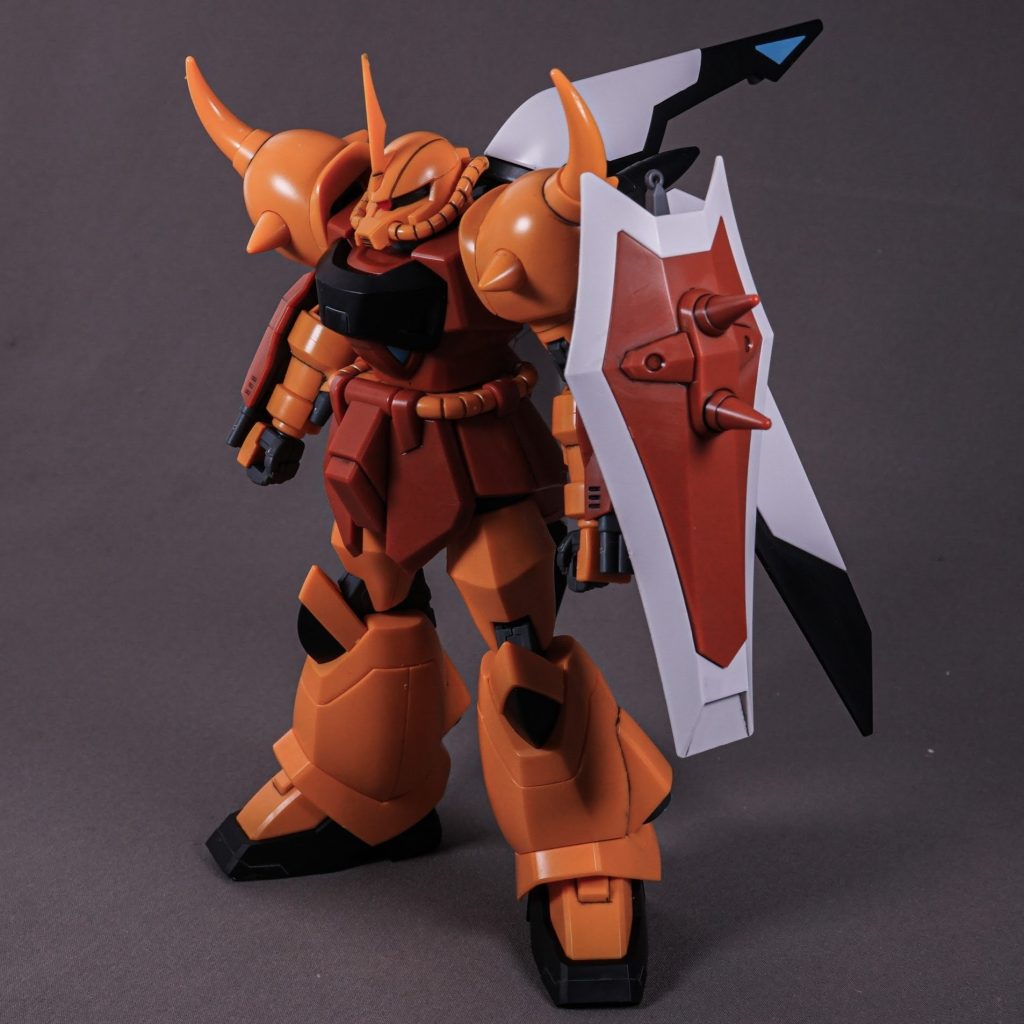 ZGMF-X2000 グフイグナイテッド（ハイネ専用機）–2枚目/制作者：しるばにあ