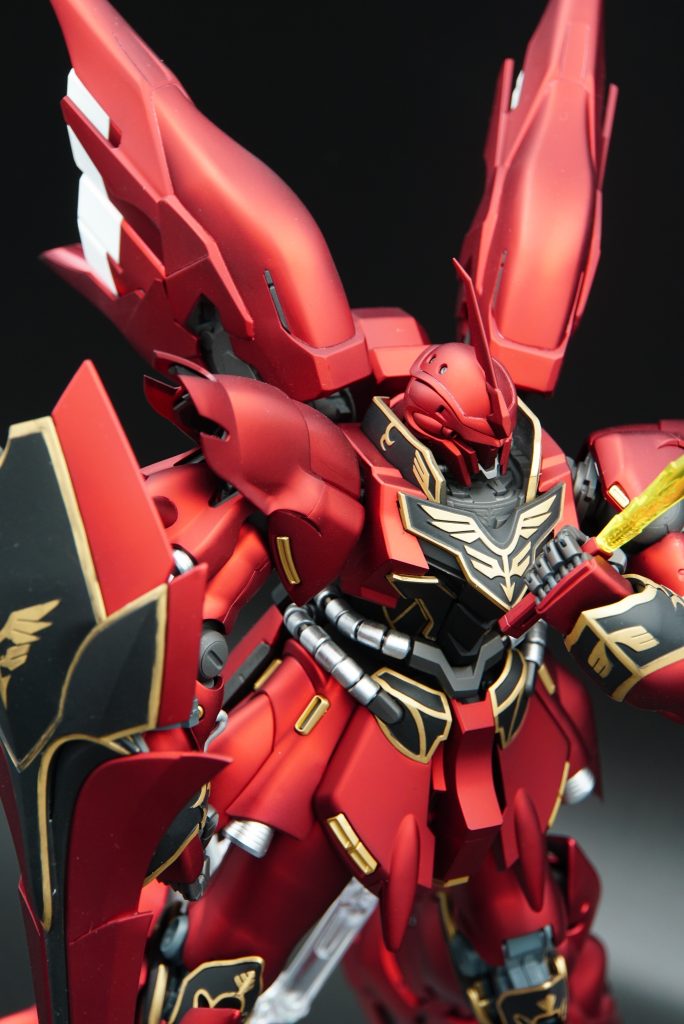 MG 1/100 シナンジュ