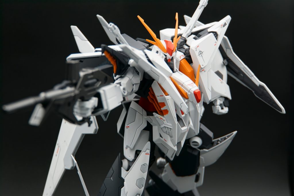 HGUC 1/144 Ξガンダム–3枚目/制作者：Chuck